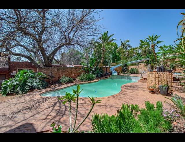 5 BEDROOM HOUSE FOR SALE IN WONDERBOOM